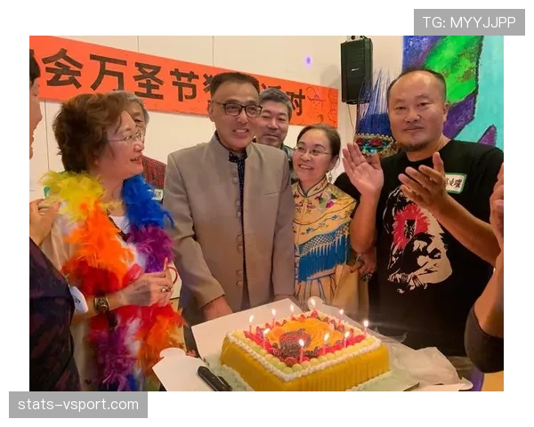 董志豪训练像苦行僧，私下却住着能开派对的豪宅，刷到直接酸了